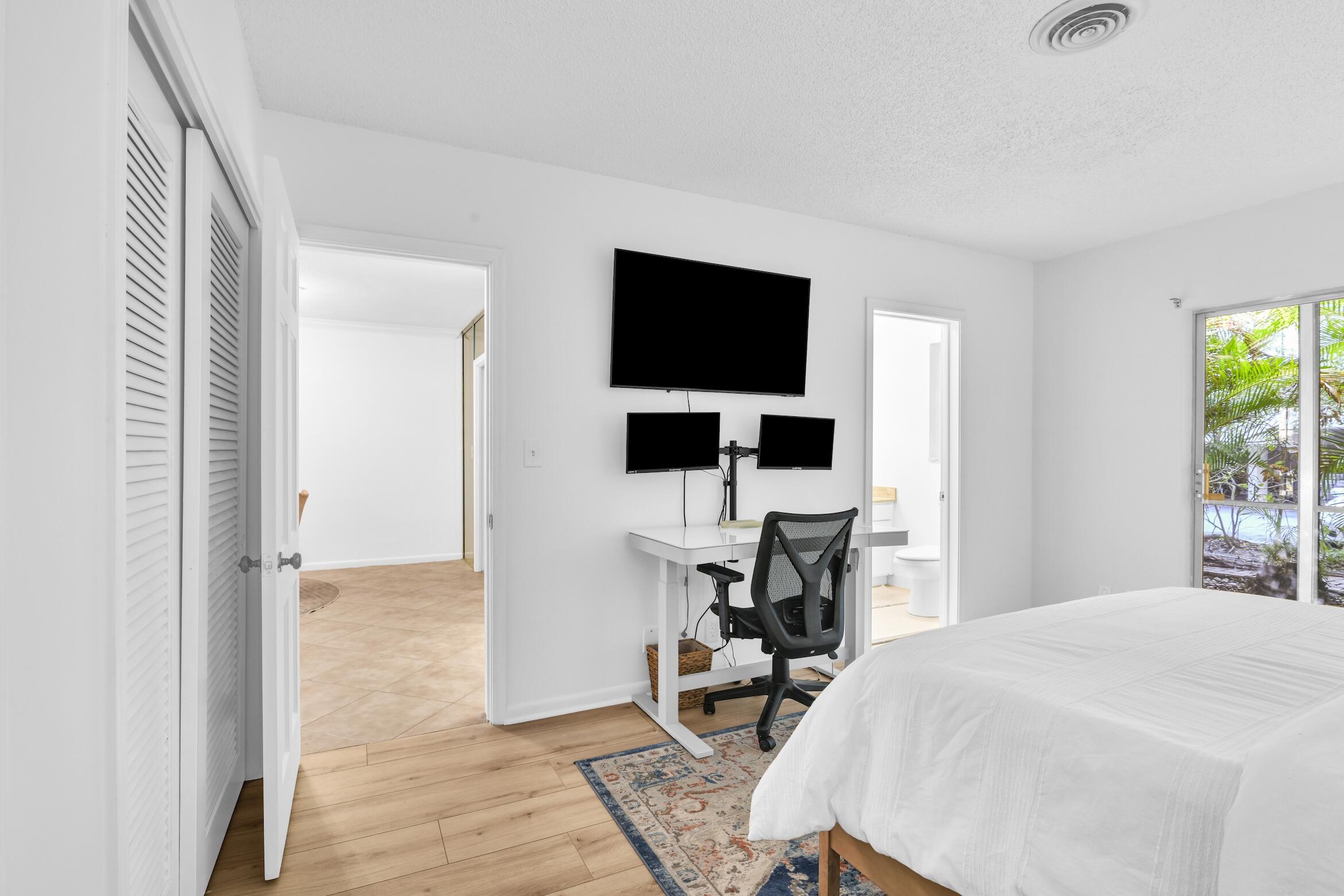 SEVEN SEVENTY EAST CAMINO REAL CONDO - Residential Lease