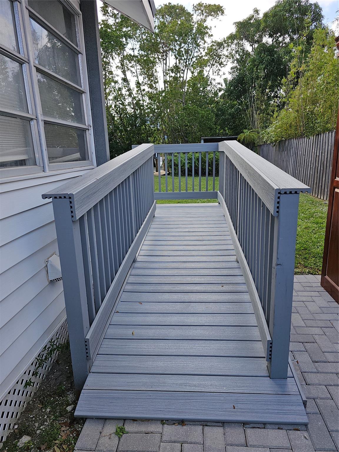 Tarpon River - Residential Lease