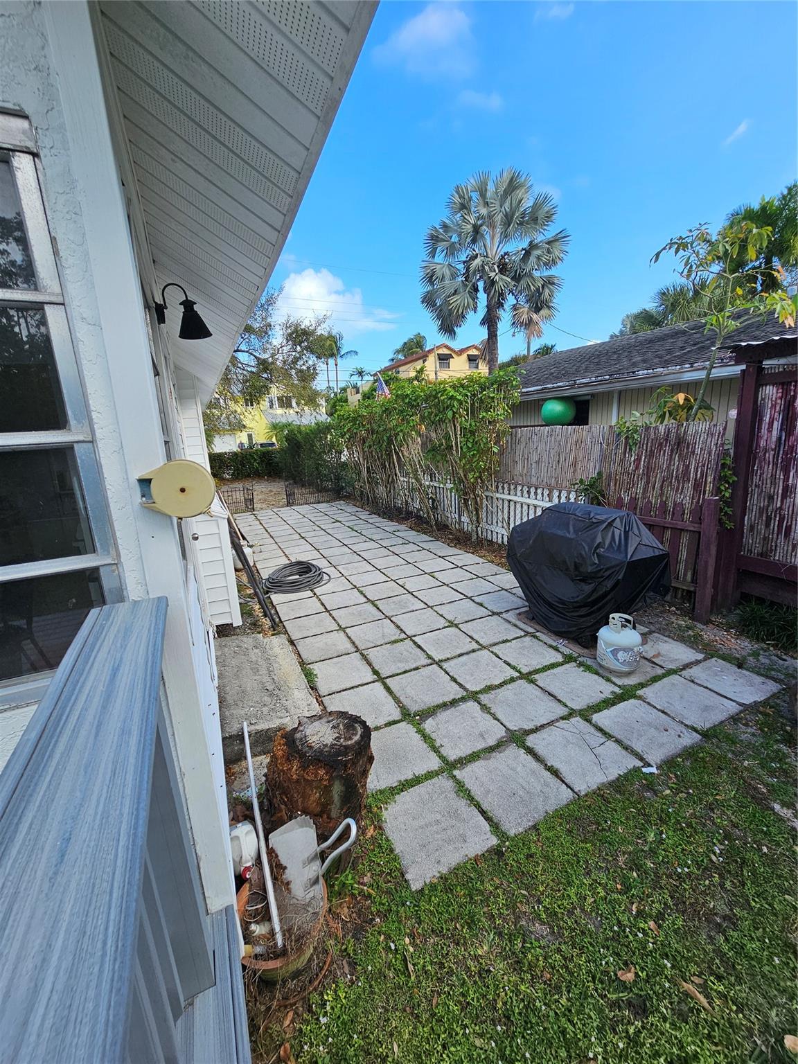 Tarpon River - Residential Lease