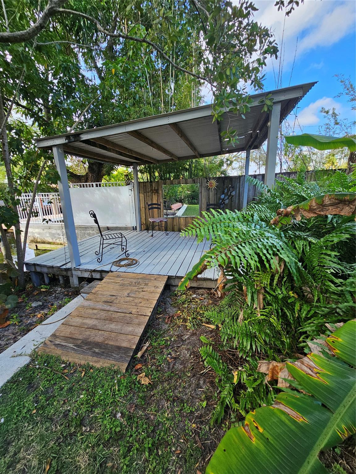 Tarpon River - Residential Lease