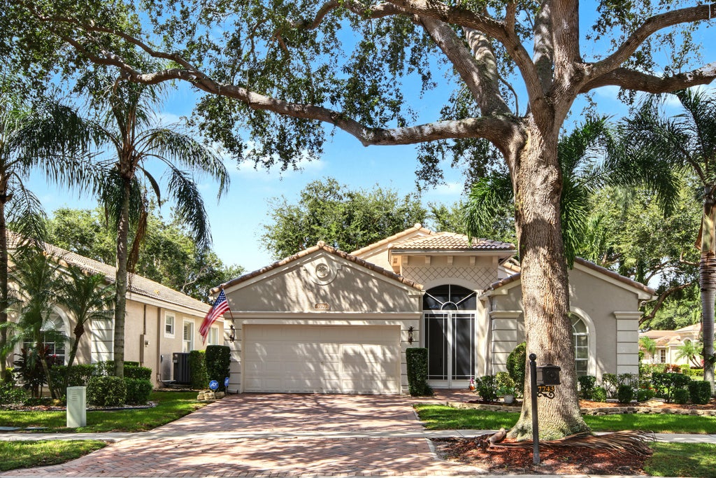 Photo of 7743 New Holland Way, Boynton Beach, FL 33437 (MLS # B26089256)