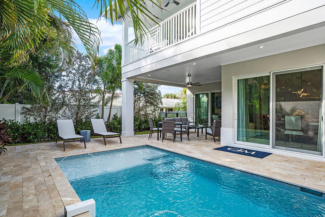 BOCA RATON RIVIERA UNIT D - Residential