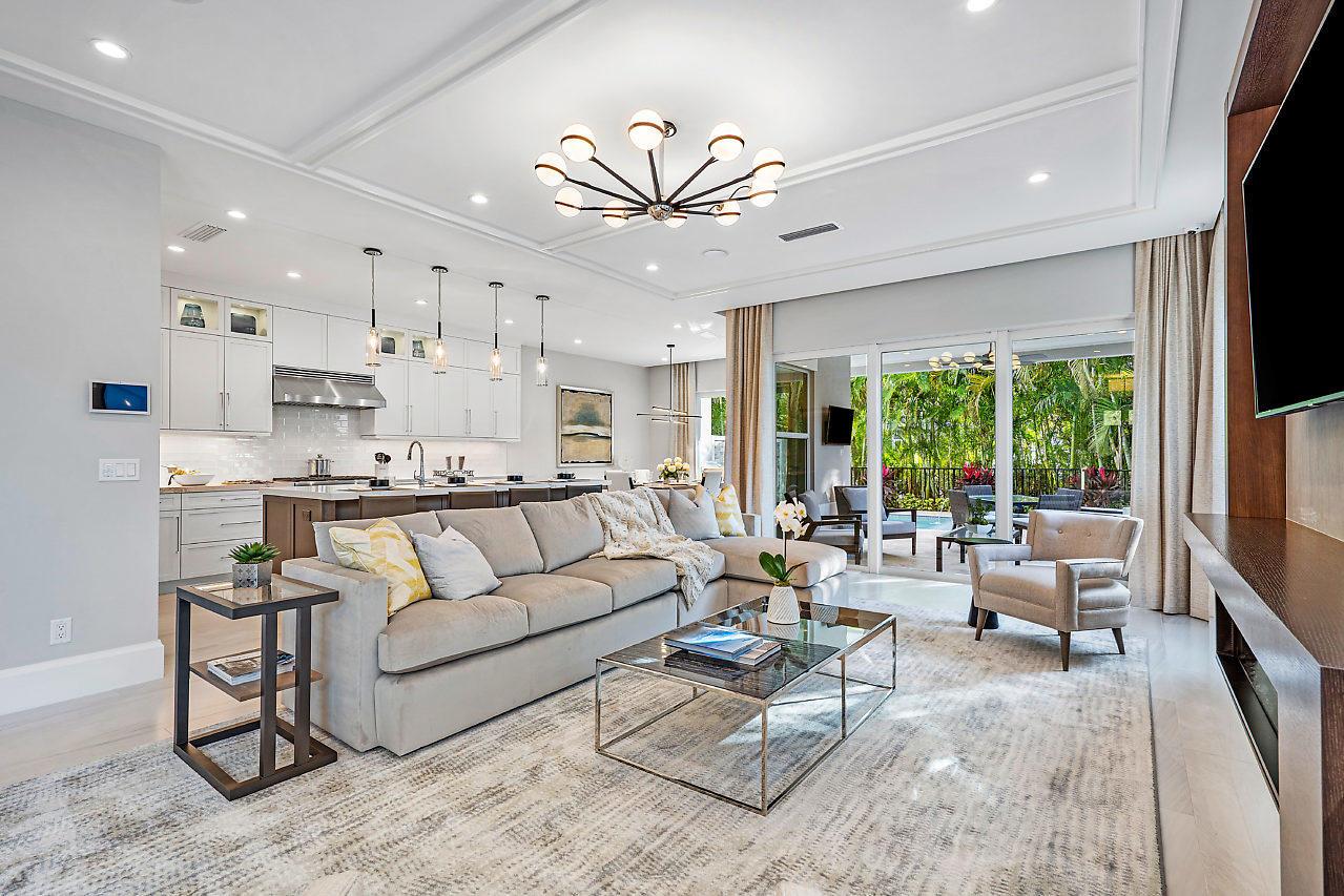 BOCA RATON RIVIERA UNIT D - Residential