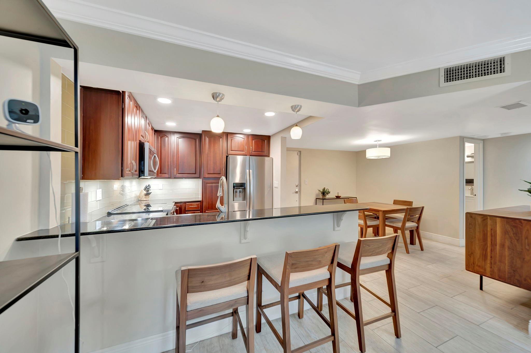 3000 NE 5th Ter 109-A