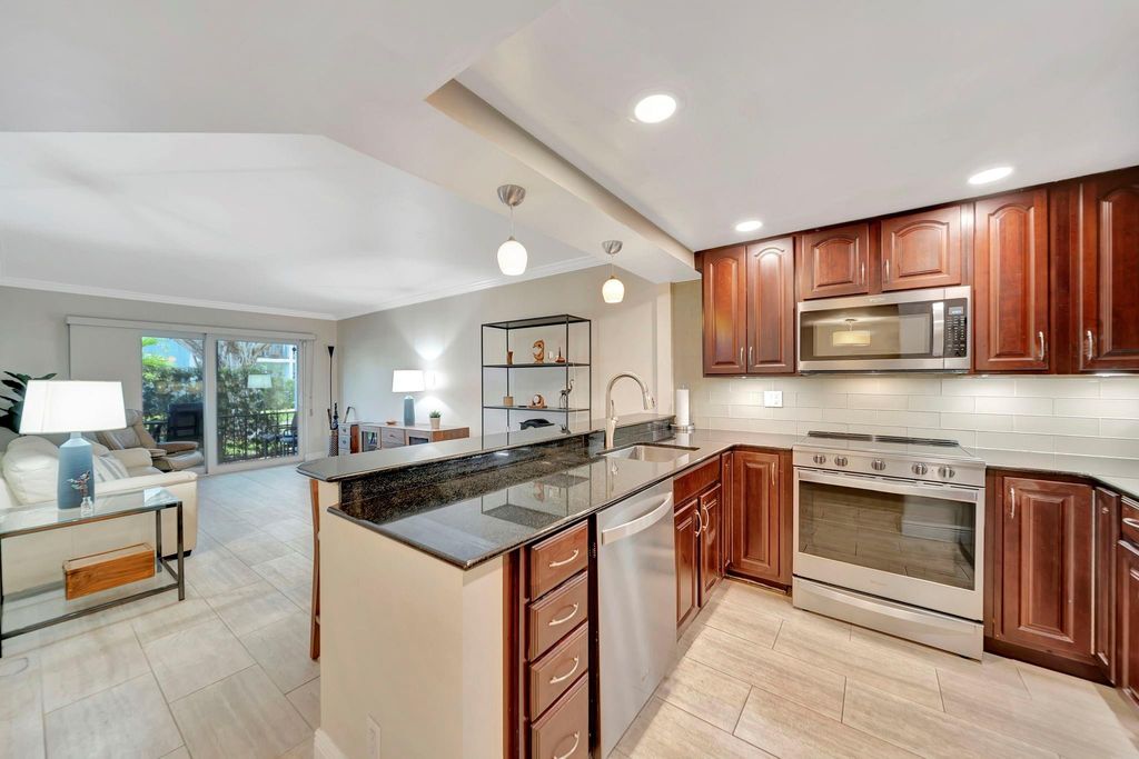 Photo of 3000 NE 5th Ter #109-A, Wilton Manors, FL 33334 (MLS # F10525801)