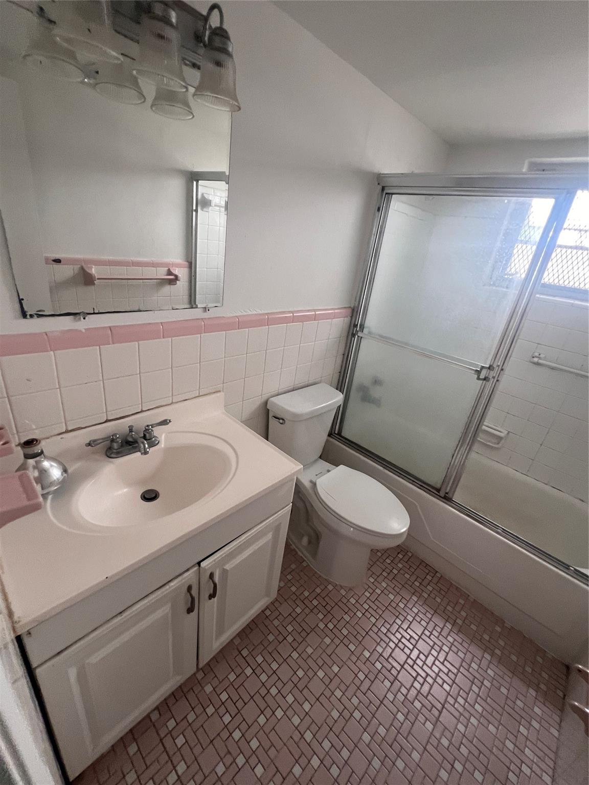 919 Michigan Condo - Residential