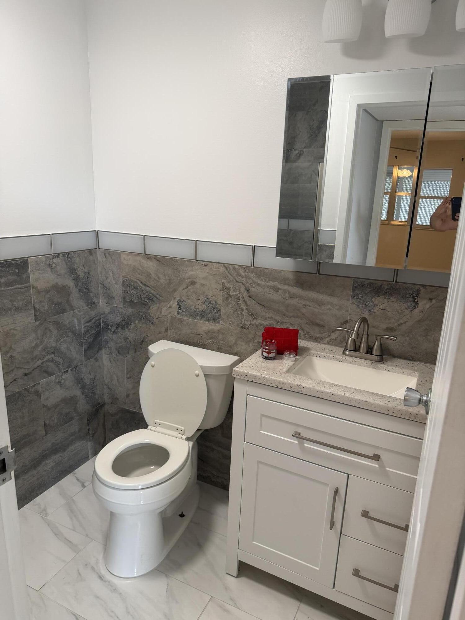 Kings Point Monaco Condos - Residential