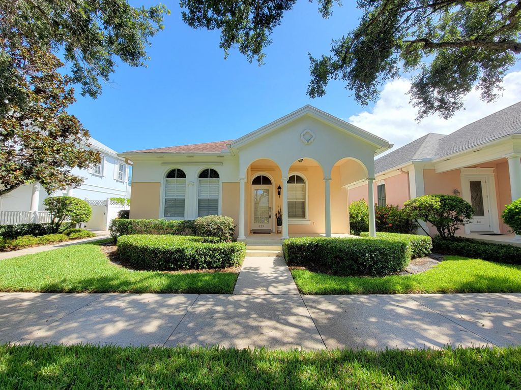 Photo of 229 Poinciana Drive, Jupiter, FL 33458 (MLS # R11081100)