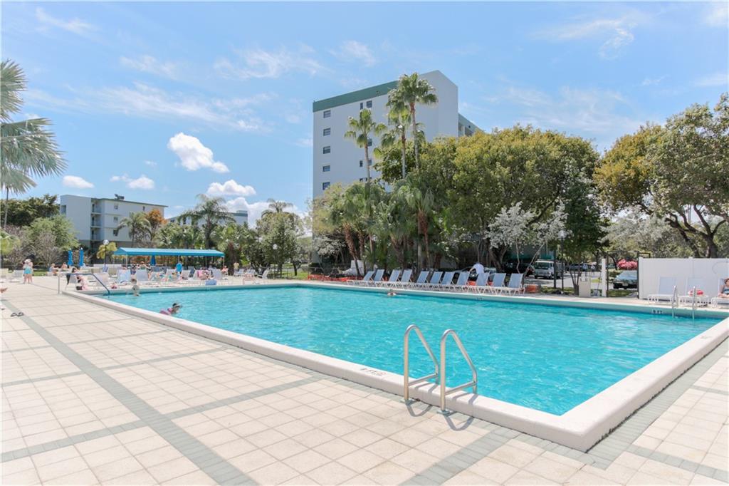 CYPRESS BEND - Residential