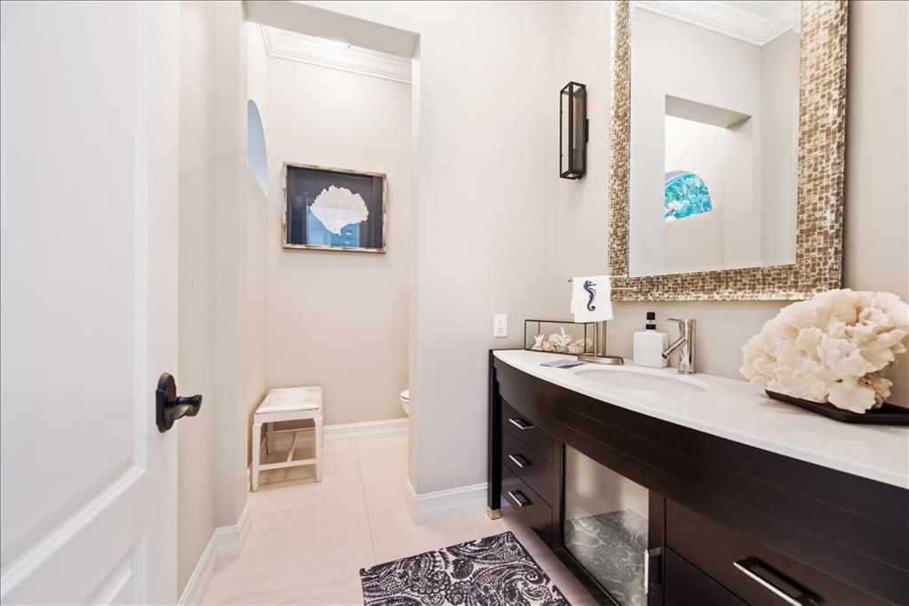 JONATHANS LANDING - Residential