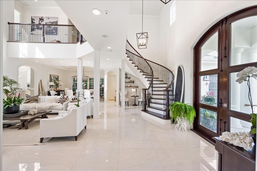 JONATHANS LANDING - Residential