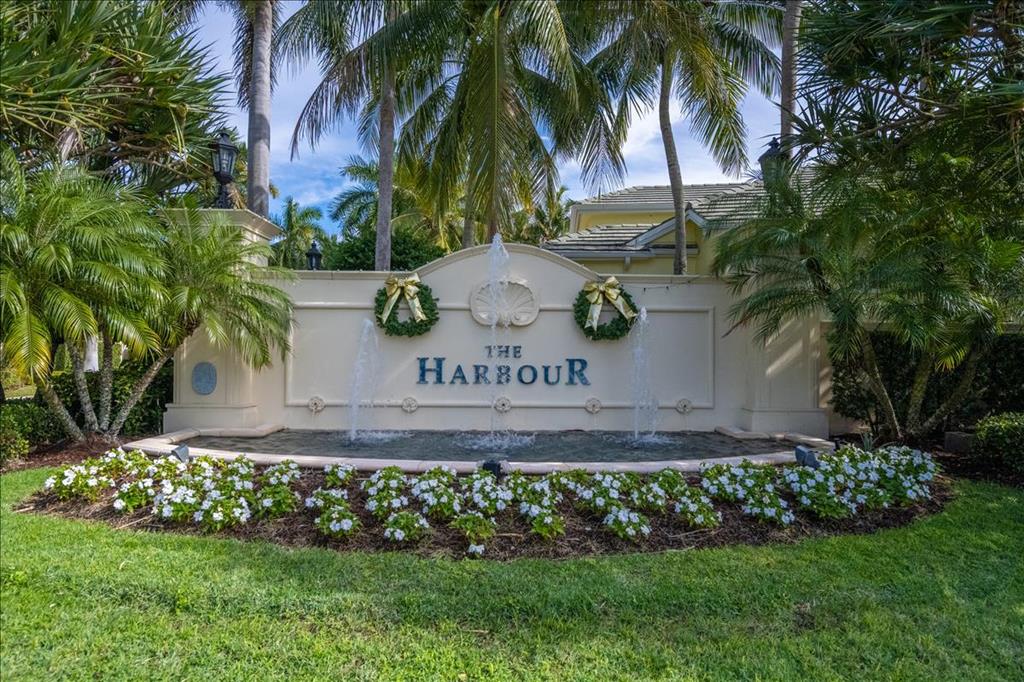 JONATHANS LANDING - Residential