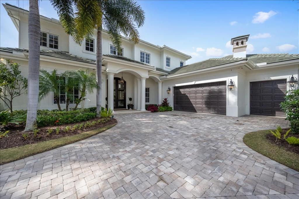 JONATHANS LANDING - Residential