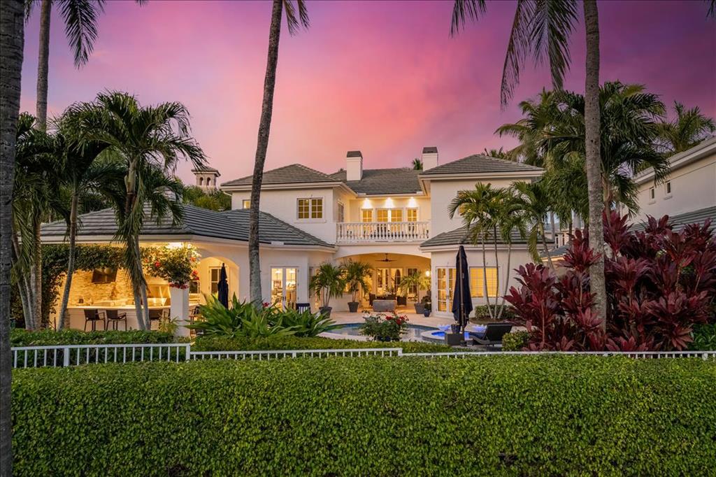 JONATHANS LANDING - Residential