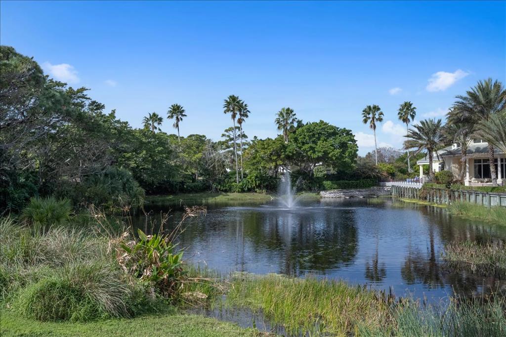 JONATHANS LANDING - Residential