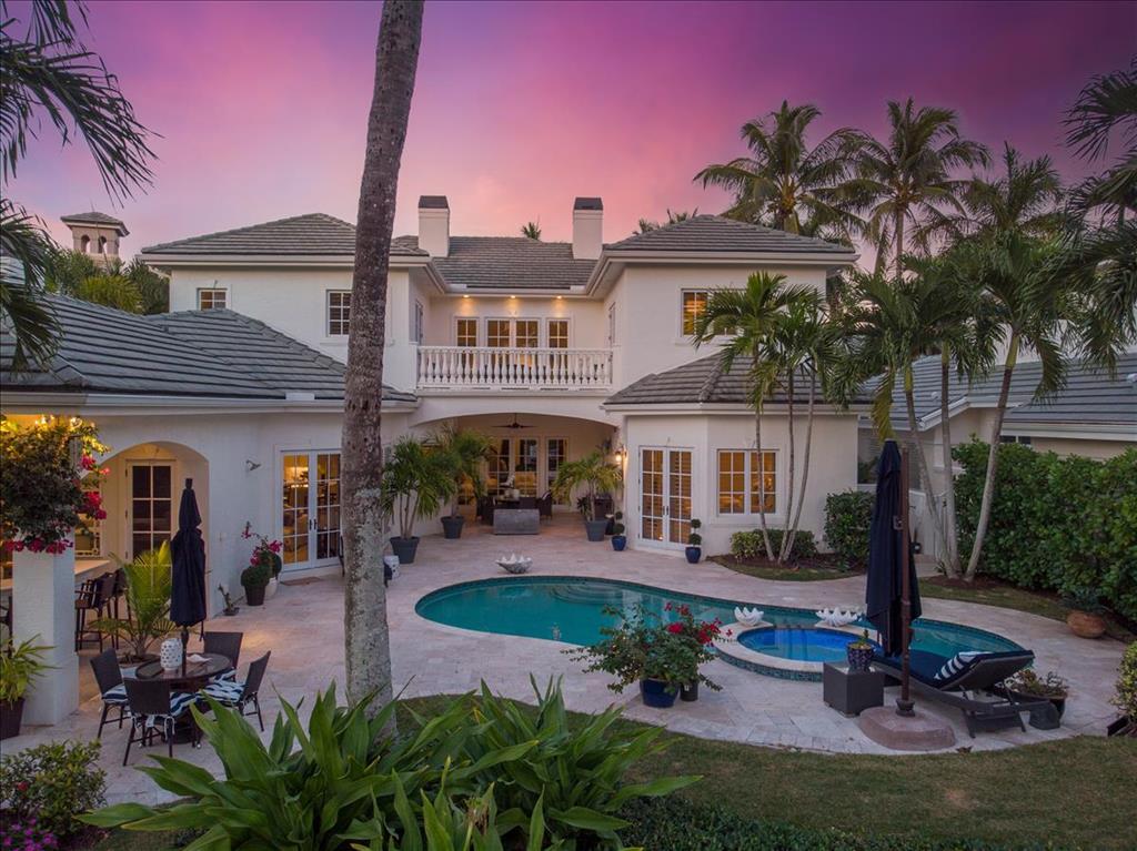 JONATHANS LANDING - Residential