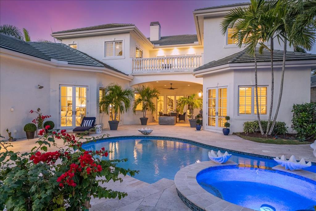 JONATHANS LANDING - Residential