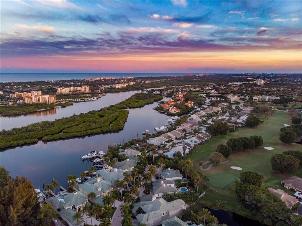 JONATHANS LANDING - Residential