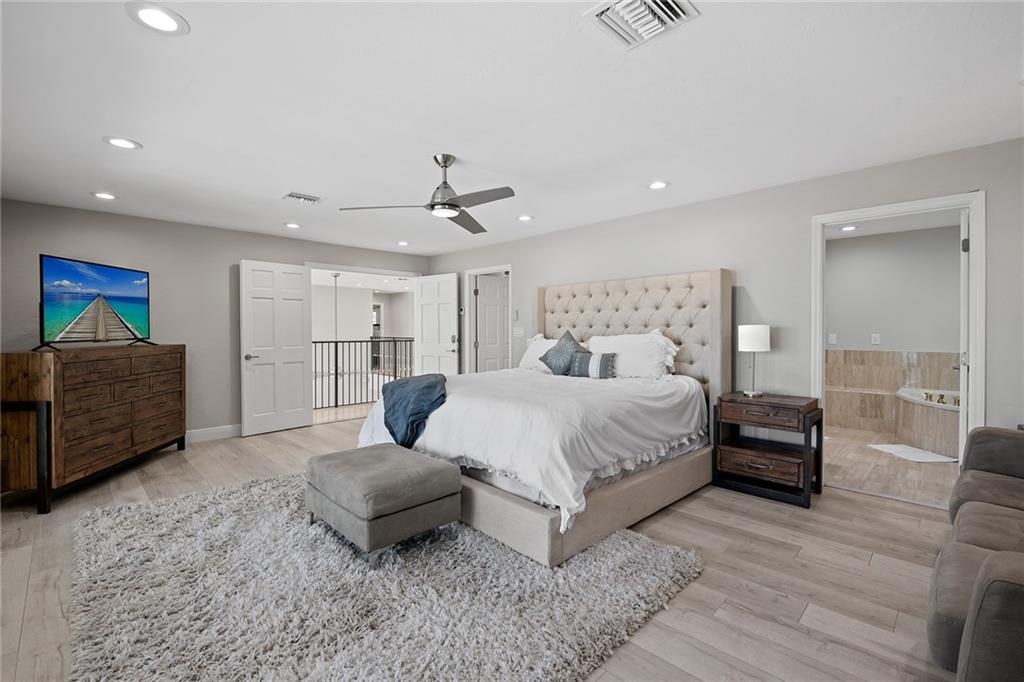 Sunrise Key 45-6 B - Residential