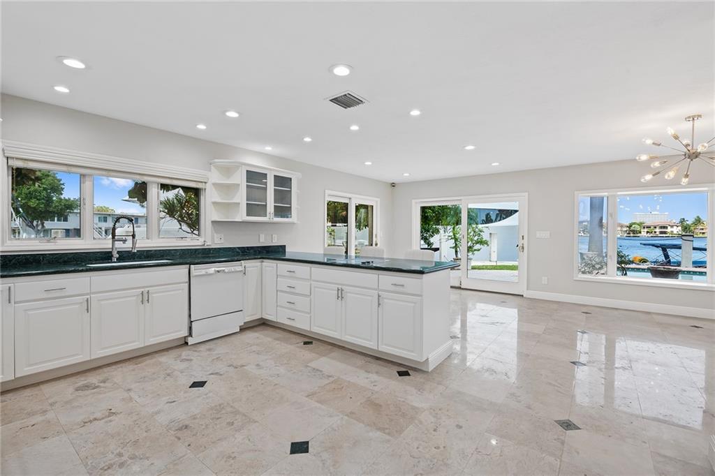 Sunrise Key 45-6 B - Residential