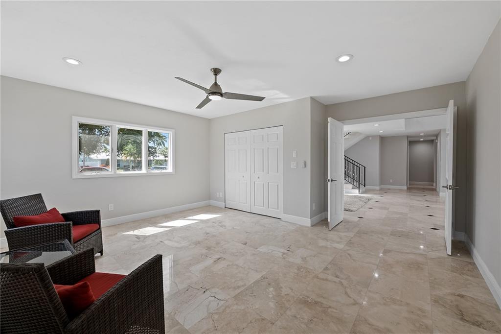 Sunrise Key 45-6 B - Residential