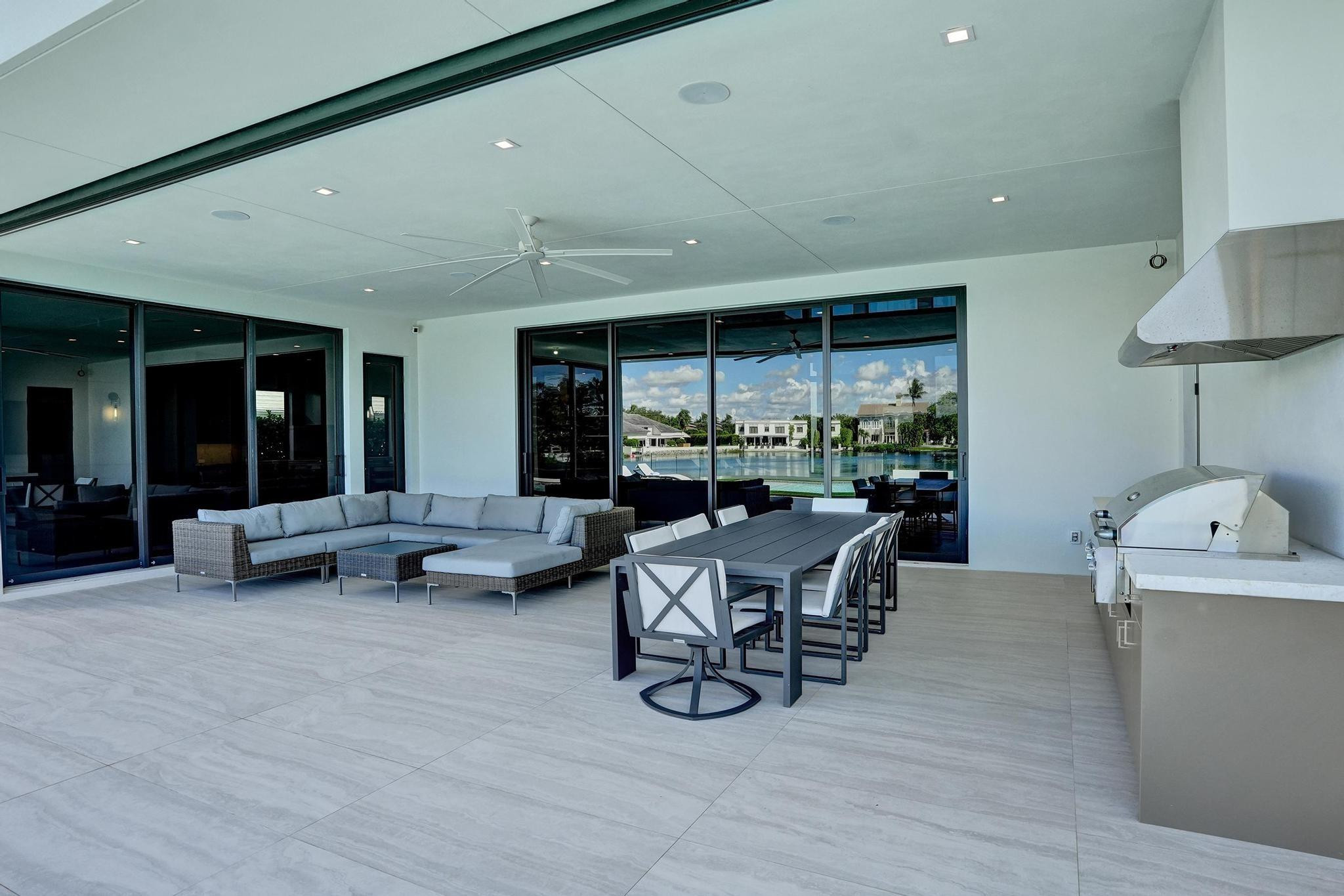 SEA RANCH LAKES - Residential