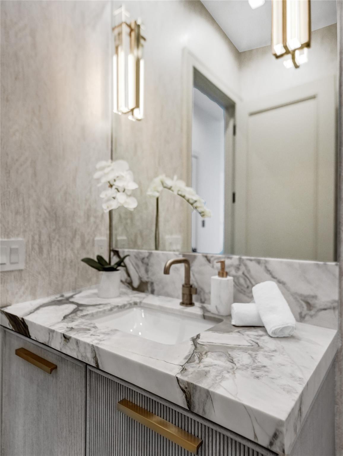 SEA RANCH LAKES - Residential