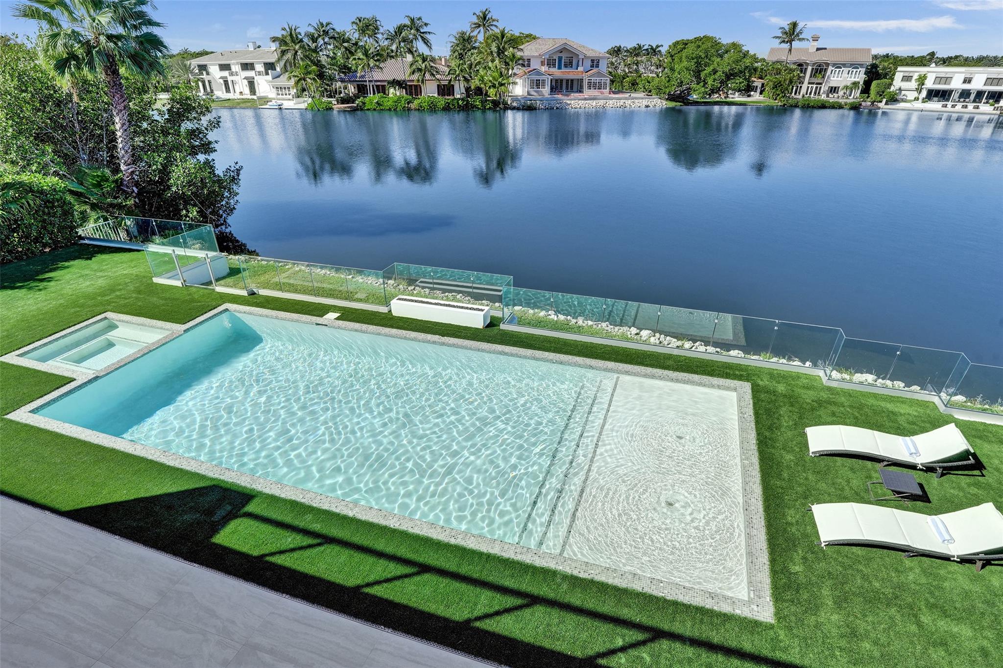 SEA RANCH LAKES - Residential