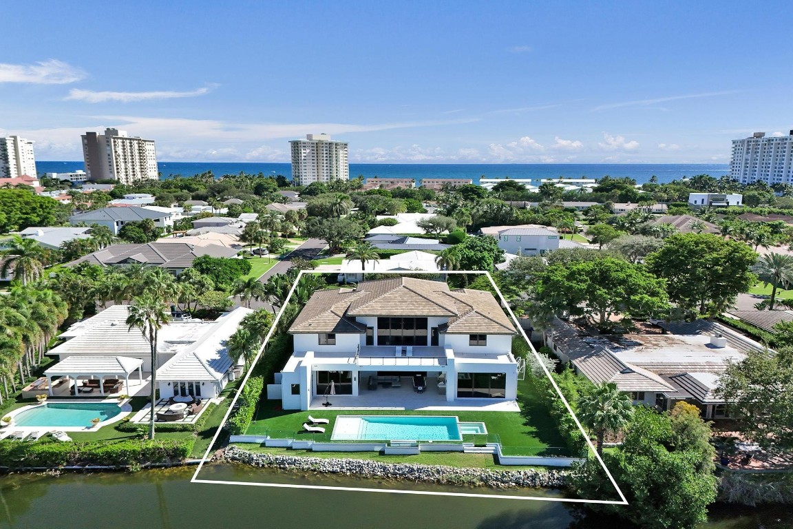 SEA RANCH LAKES - Residential