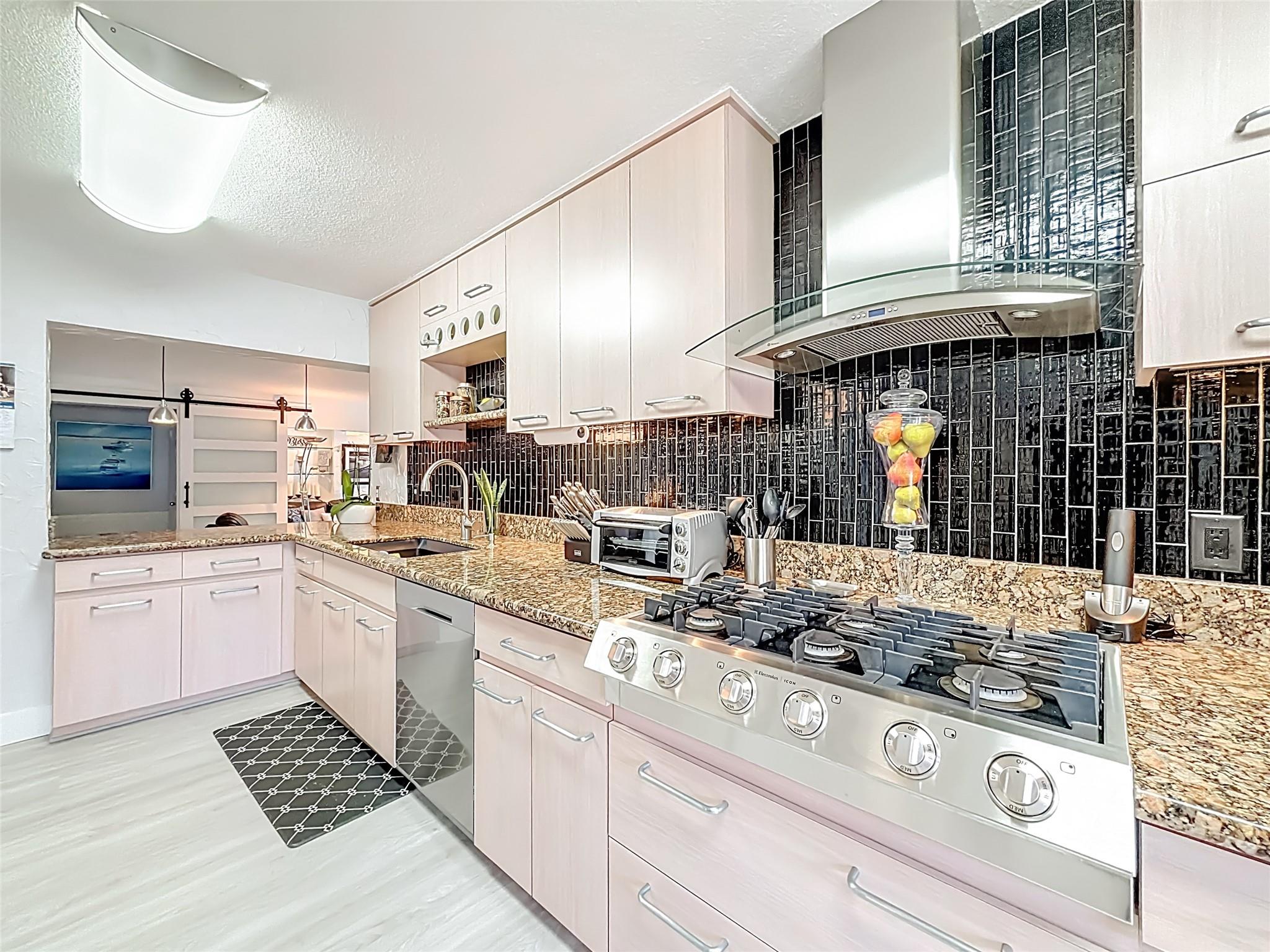 GARDEN ISLES SEC 8 - Residential