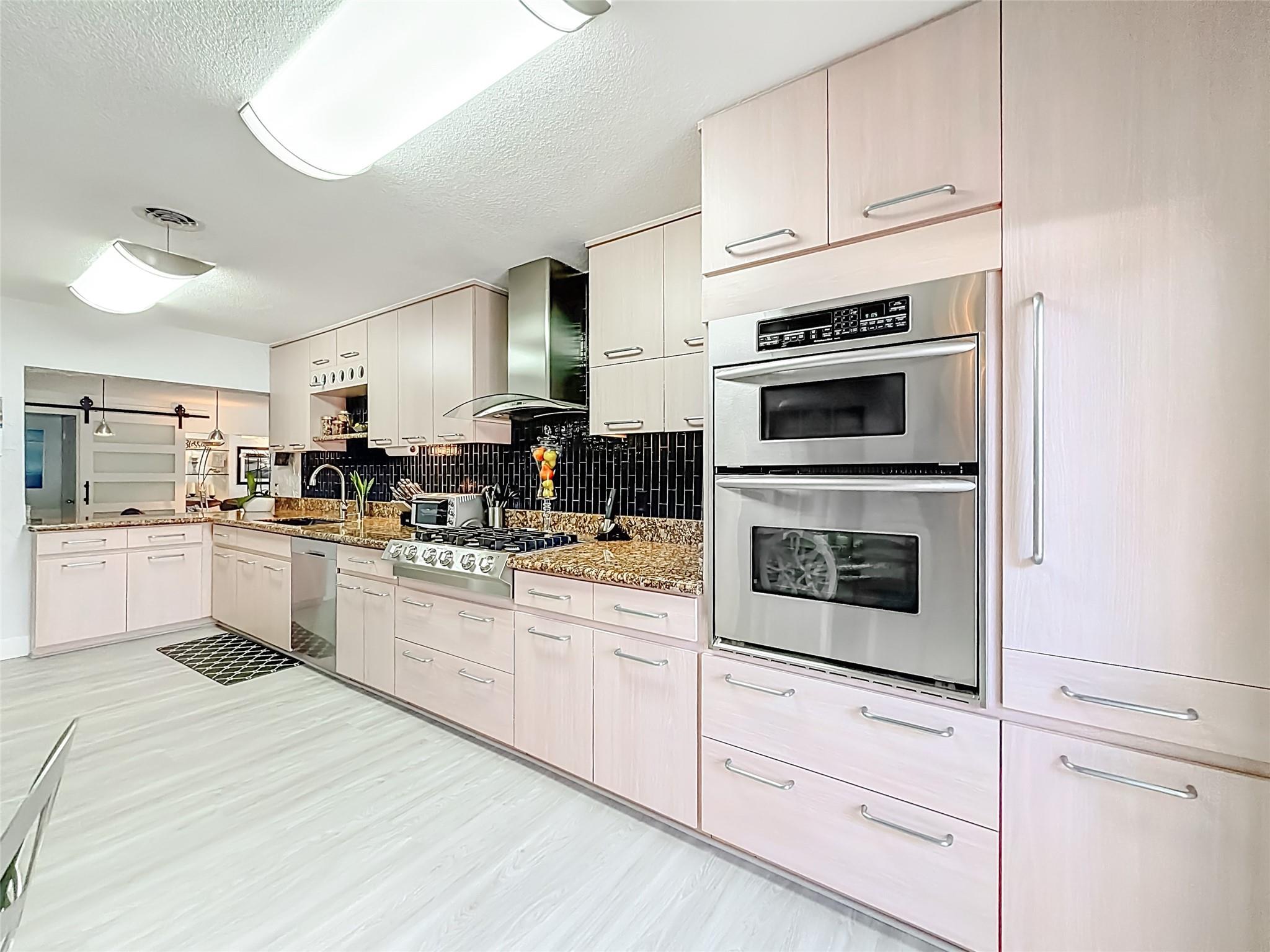 GARDEN ISLES SEC 8 - Residential