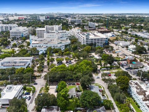 Tiny photo for 111 SE 14TH Street, Fort Lauderdale, FL 33316 (MLS # B26088236)