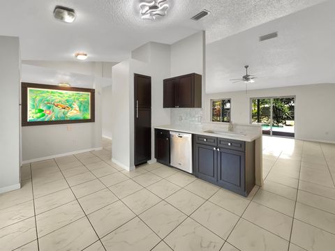 Single Family Residence in Port St Lucie FL 2261 Culpepper Avenue Ave 18.jpg