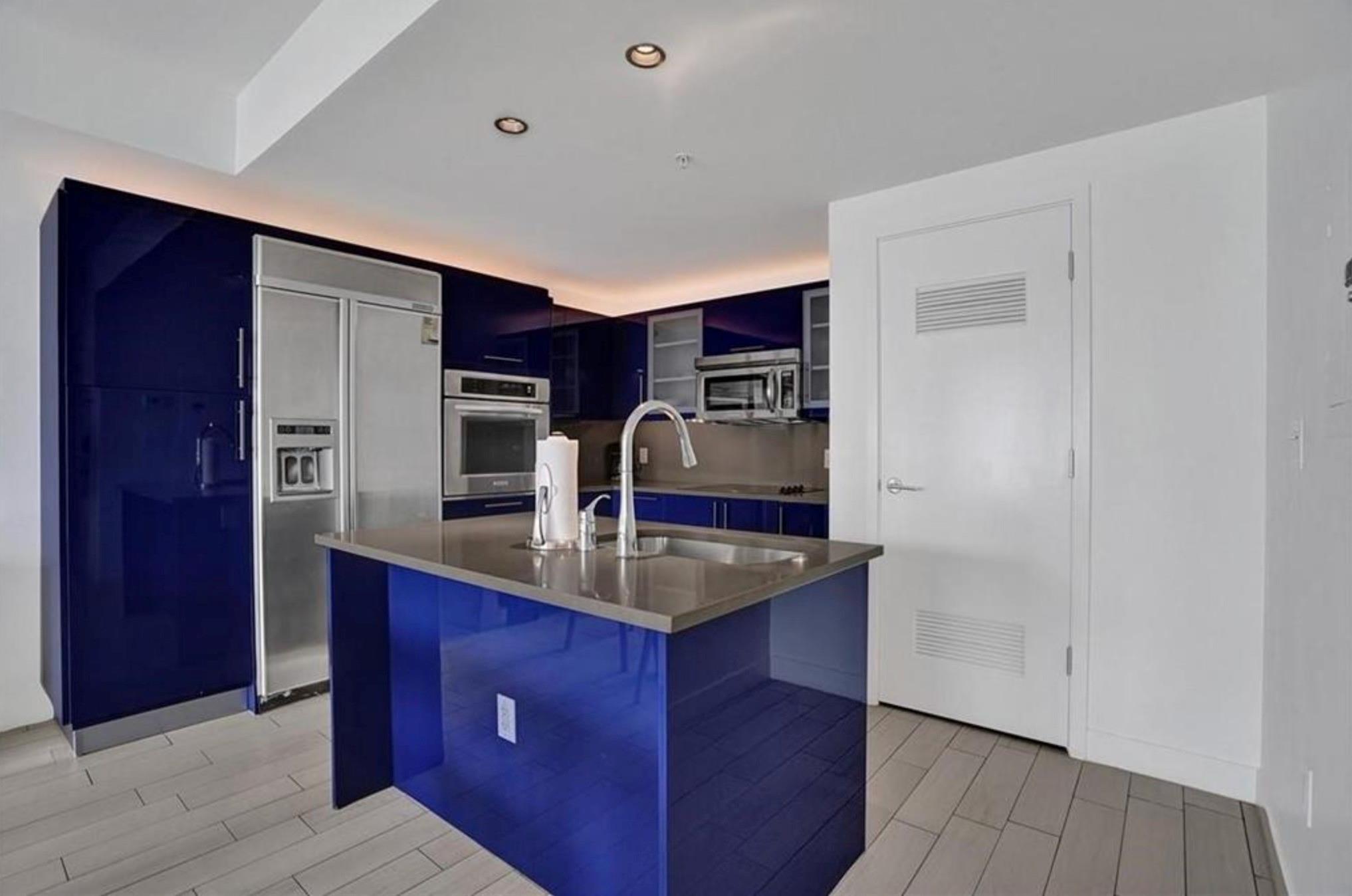 3101 Bayshore Dr 1403