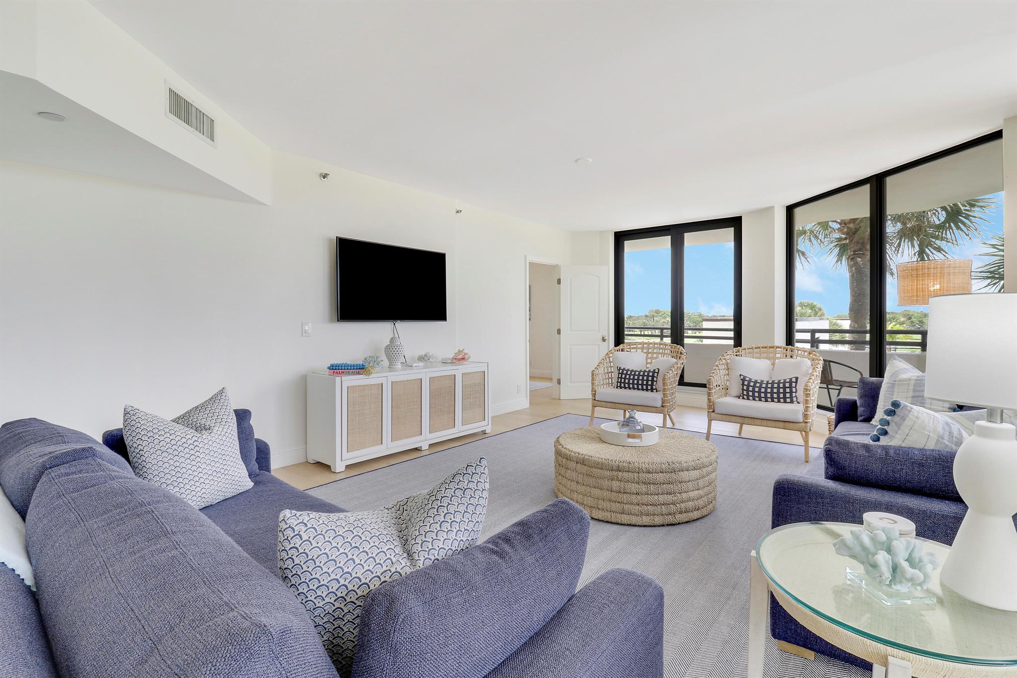 SOUTHPORTE ONE AT JONATHA - Residential Lease