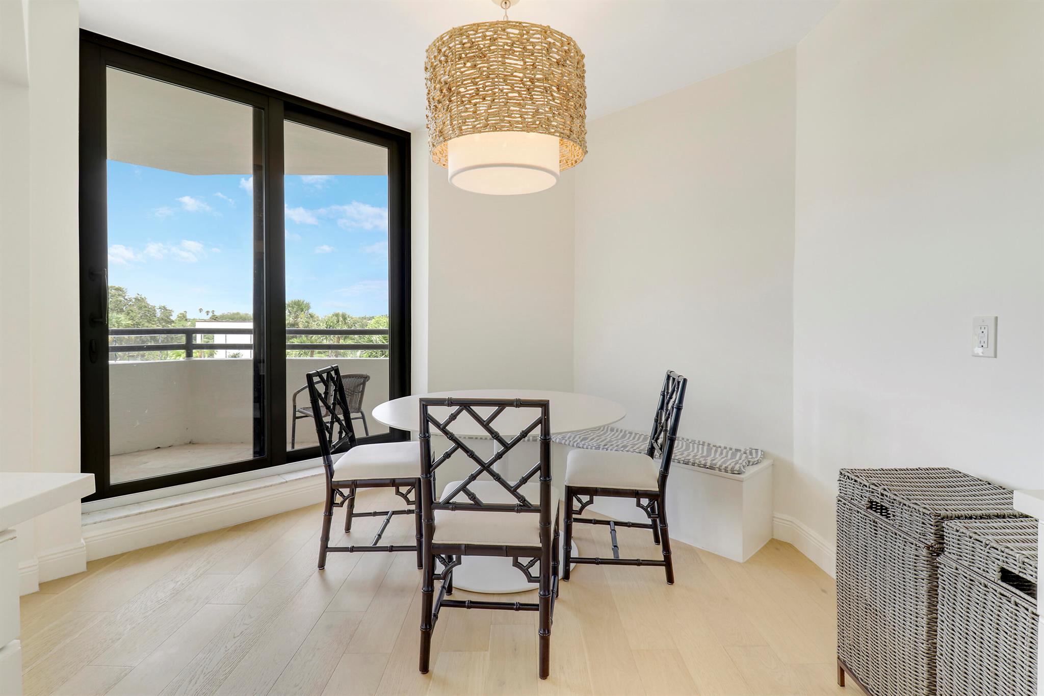 SOUTHPORTE ONE AT JONATHA - Residential Lease