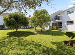 Photo of 1050 SE 14th Place #15B, Fort Lauderdale, FL 33316 (MLS # B26067311)