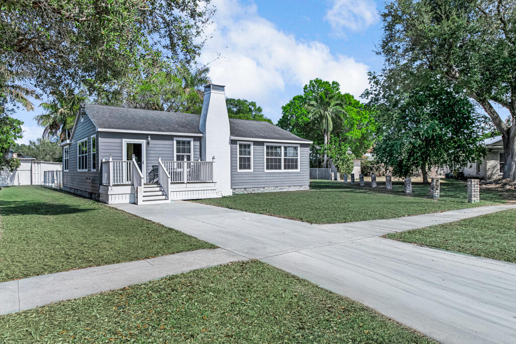 CLEWISTON RAILROAD TRACTS - Residential