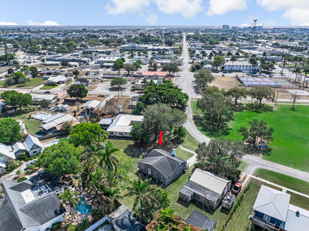 CLEWISTON RAILROAD TRACTS - Residential