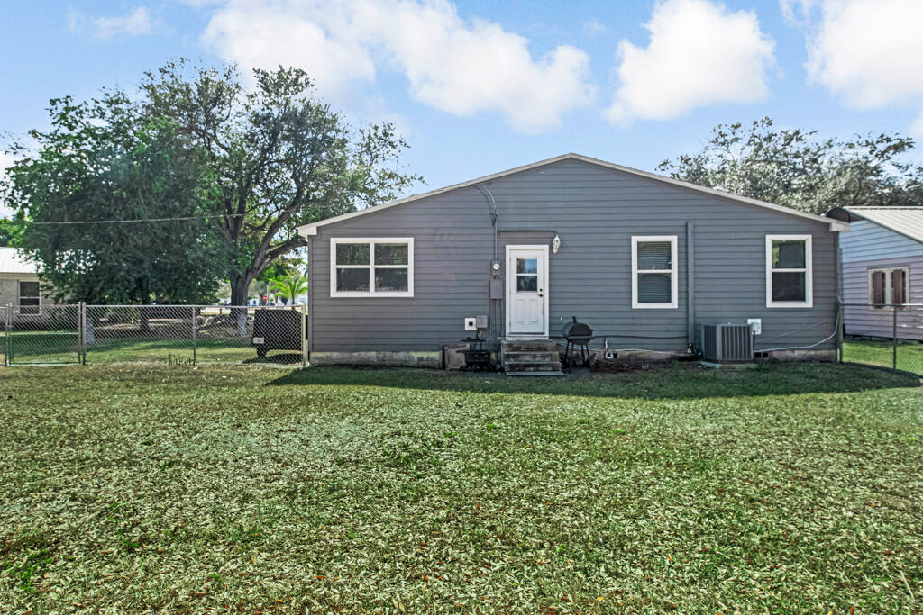 CLEWISTON RAILROAD TRACTS - Residential