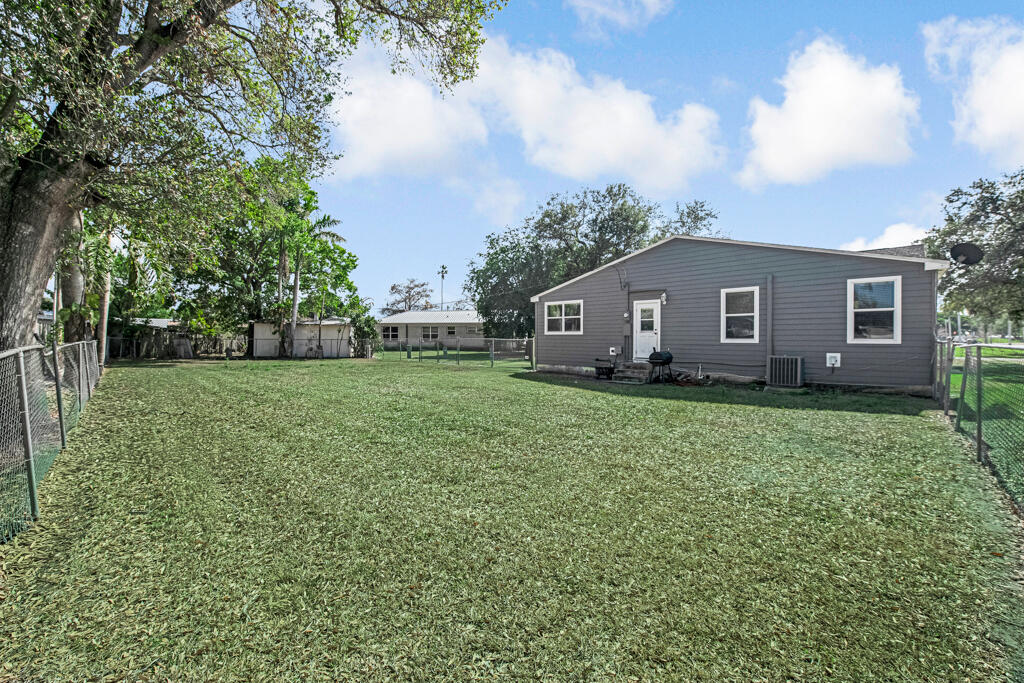 CLEWISTON RAILROAD TRACTS - Residential