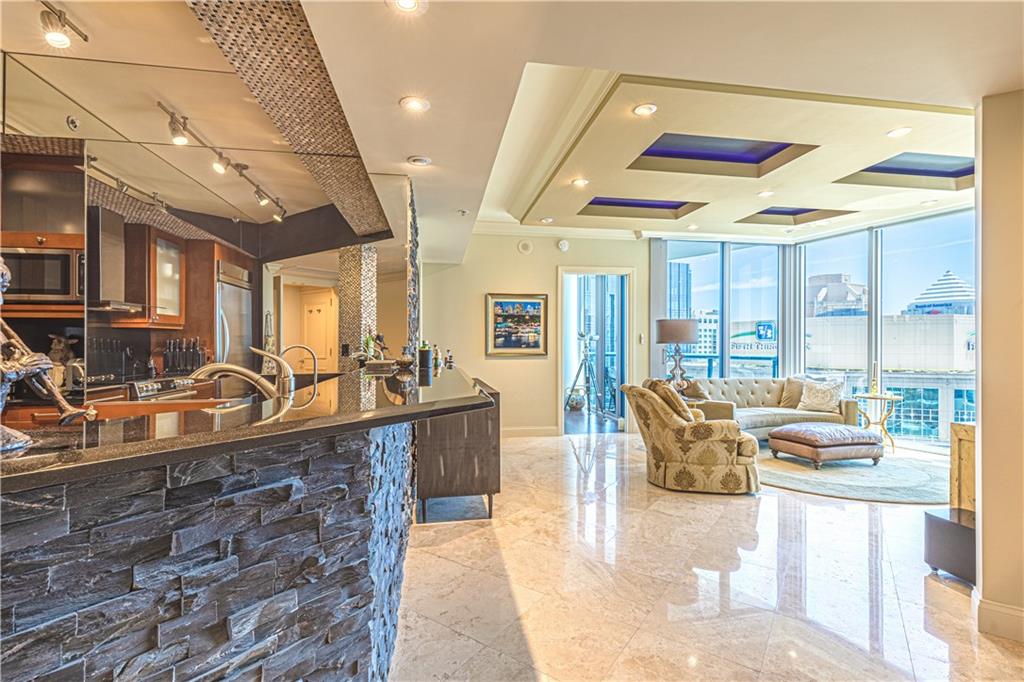 LAS OLAS RIVER HOUSE - Residential