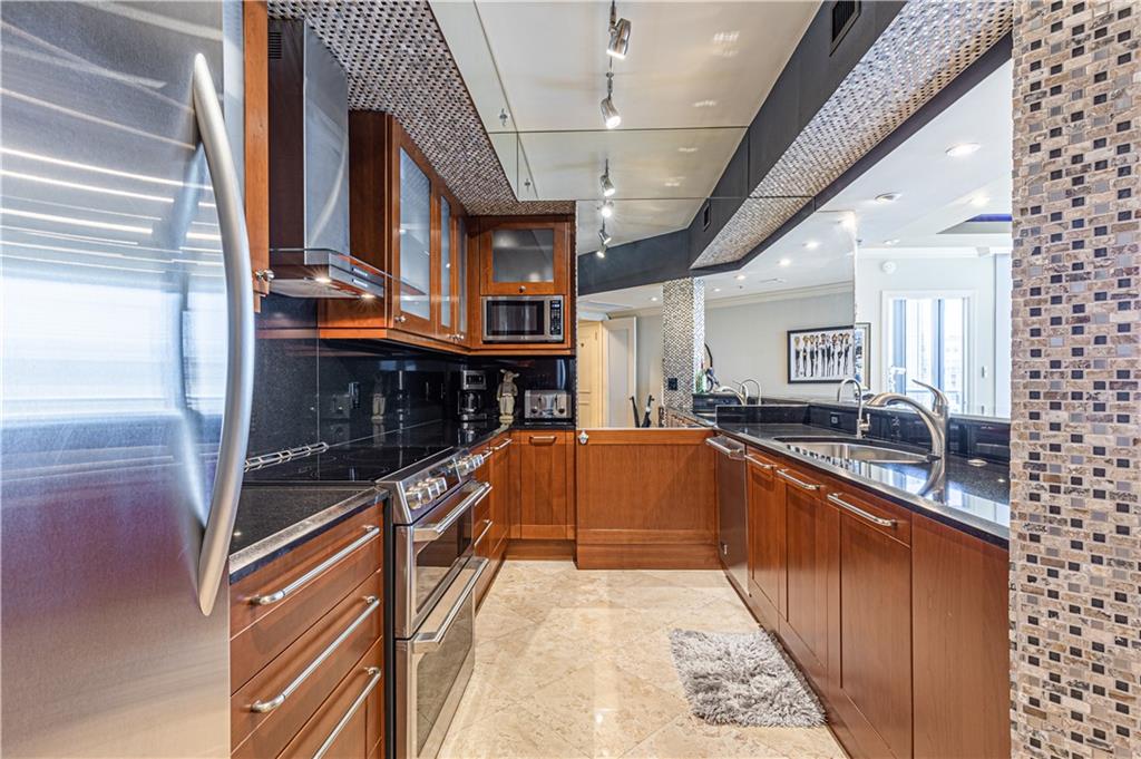LAS OLAS RIVER HOUSE - Residential
