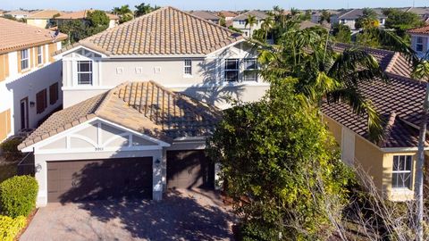 Tiny photo for 9911 S Miralago Way, Parkland, FL 33076 (MLS # F10550445)