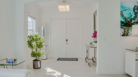 Tiny photo for 9911 S Miralago Way, Parkland, FL 33076 (MLS # F10550445)