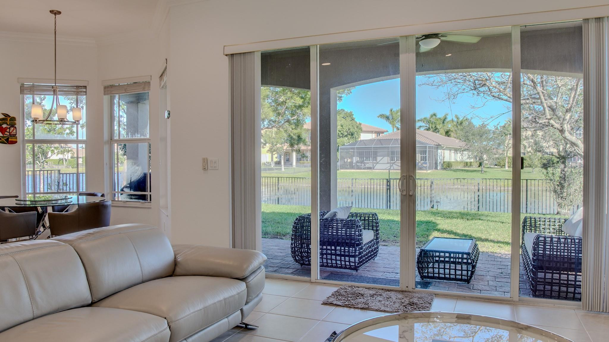 MIRALAGO - Residential