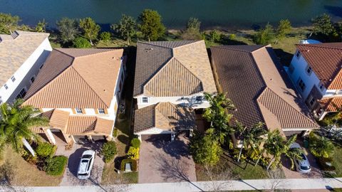 Tiny photo for 9911 S Miralago Way, Parkland, FL 33076 (MLS # F10550445)