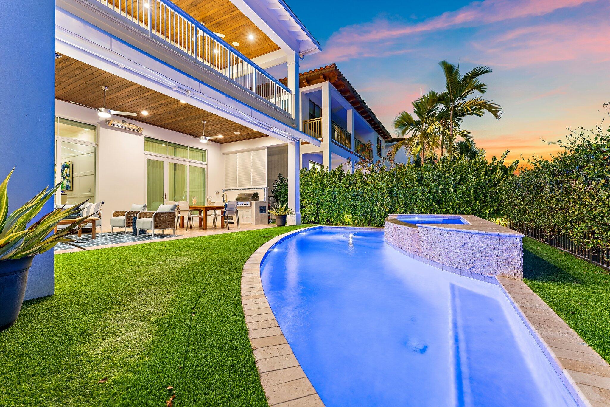 ALTON NEIGHBORHOOD - Residential