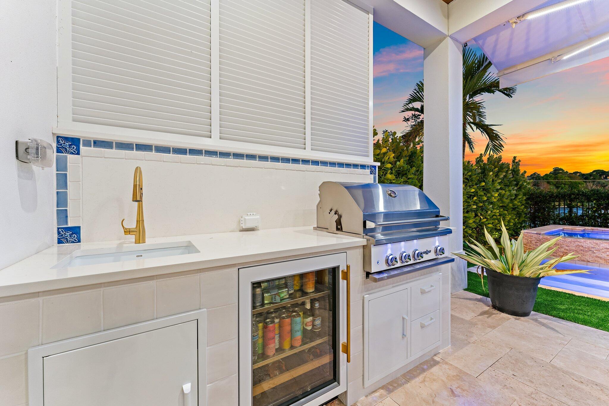 ALTON NEIGHBORHOOD - Residential