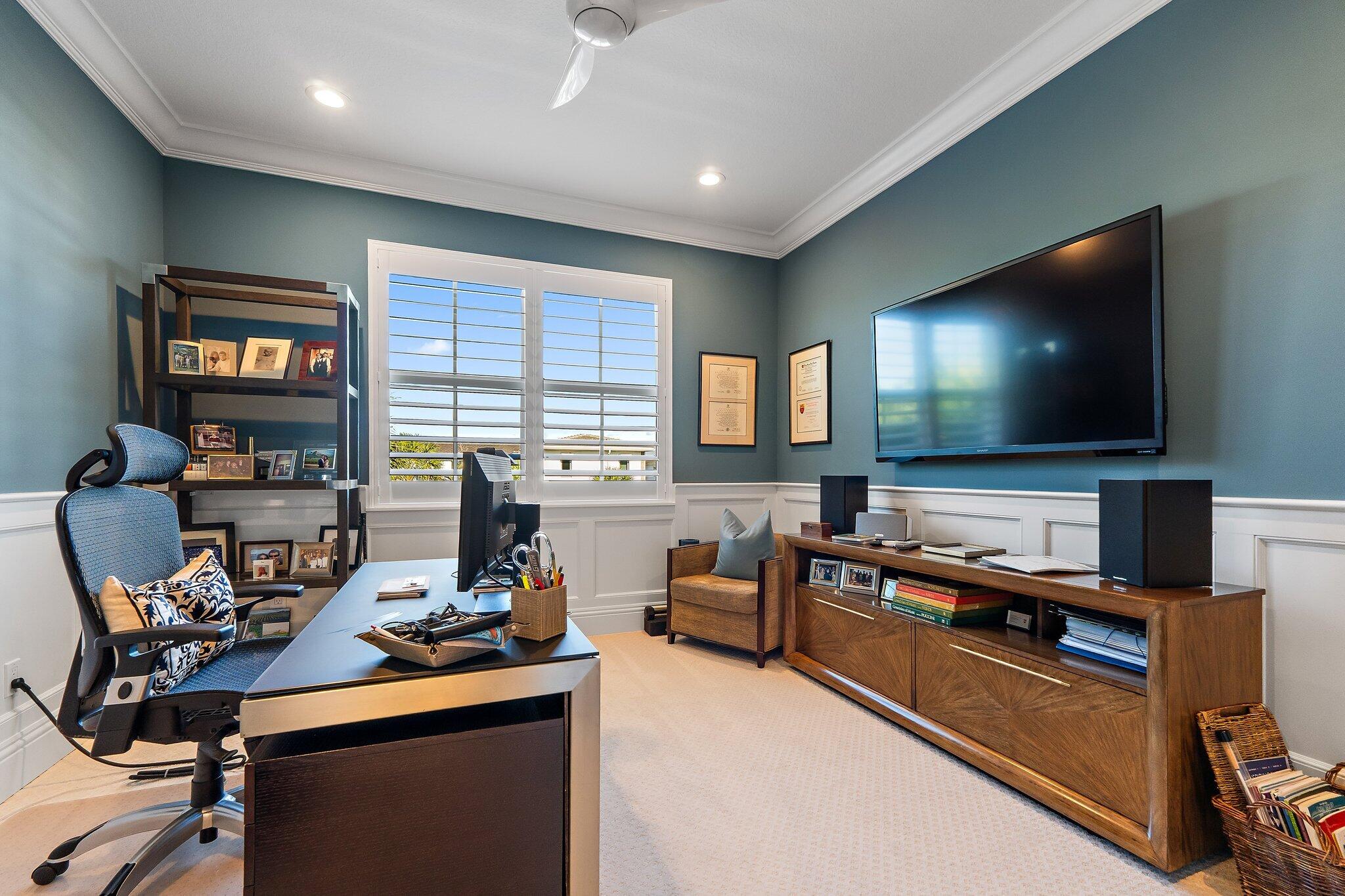 ALTON NEIGHBORHOOD - Residential